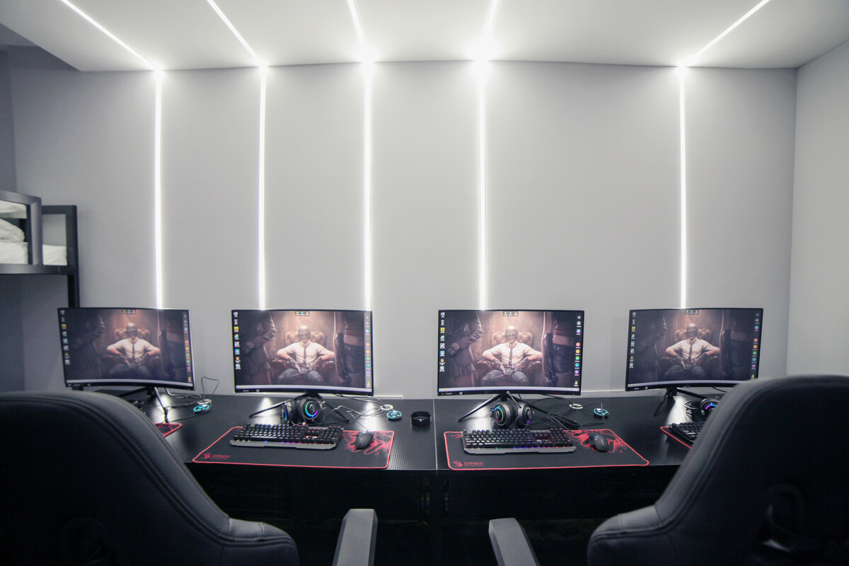 哈爾濱電競風尚 精品網吧引領數字娛樂新潮流